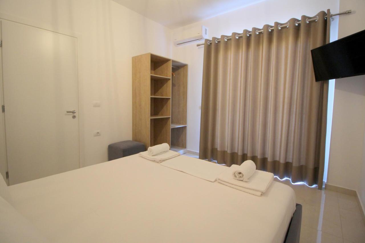J&B Hotel Ksamil Eksteriør bilde