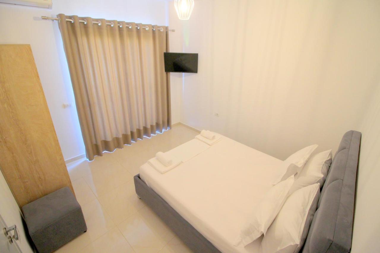 J&B Hotel Ksamil Eksteriør bilde