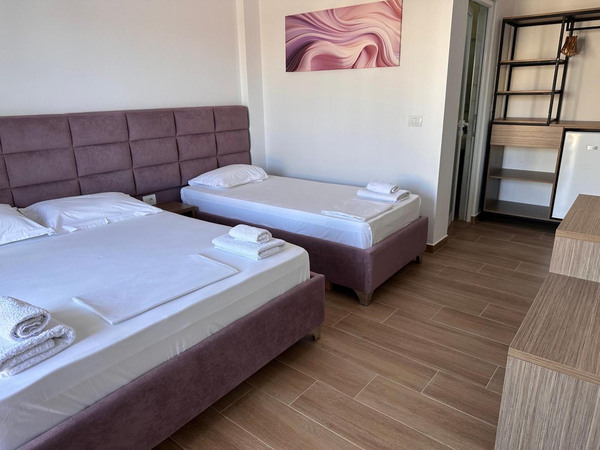 J&B Hotel Ksamil Eksteriør bilde
