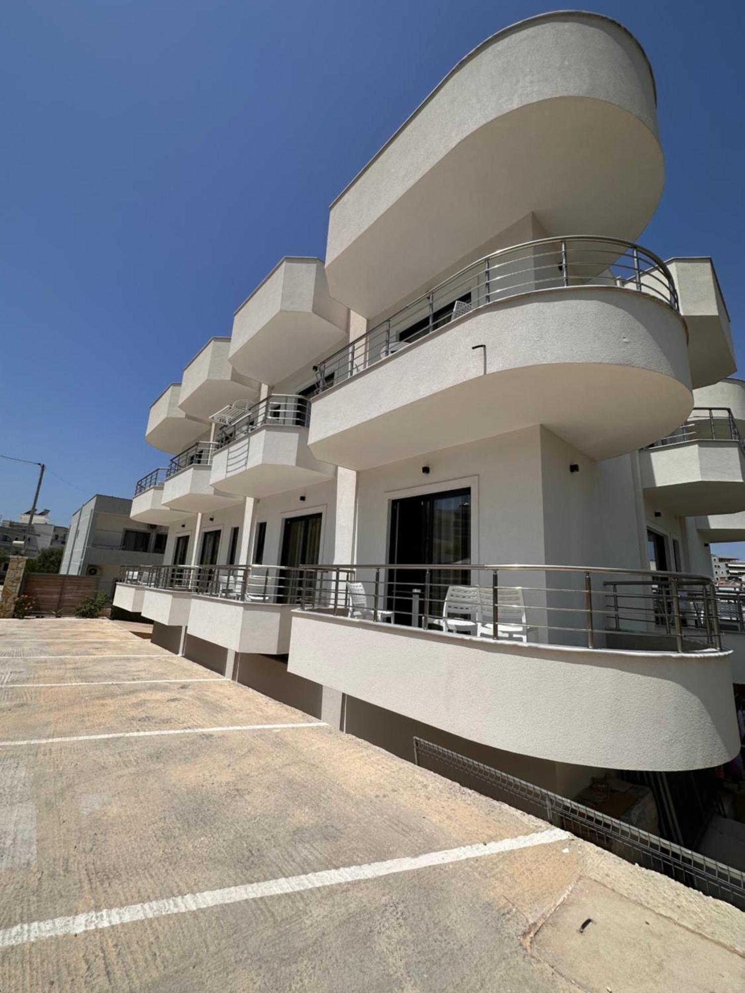 J&B Hotel Ksamil Eksteriør bilde